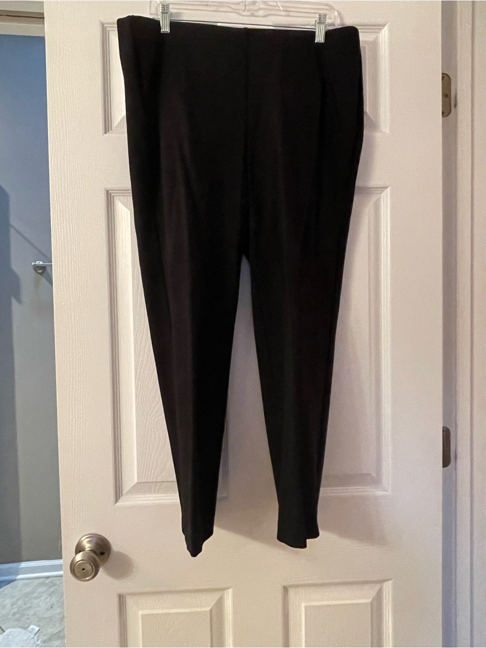 Chico's So Slimming 360 Juliet Side Vent Ankle Pant Black
